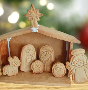 Christmas: Gingerbread Nativity Stable Cookie Cutter & Stamp Set