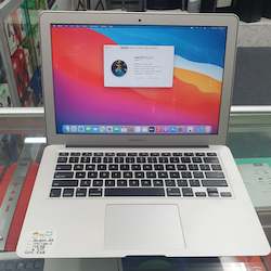 Macbooks: Apple Mabook Air A1466 2017, 128GB SSD, 8GB RAM, Preowned Macbook