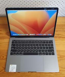Macbooks: Apple MacBook Pro 2017 128GB/8GB RAM Corei5, Pre-owned Macbook