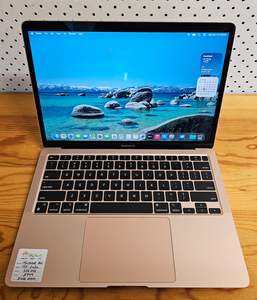 Apple MacBook Air M1 2020, Pre-owned