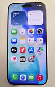 Apple Phones: iphone 16 Pro Max Gold PreOwned 256gb Phone