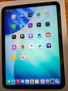 Apple iPad 9th Gen Pre-owned, 64 GB