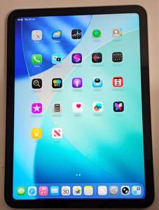 Apple iPad 10th Gen Pre-owned, 64 GB
