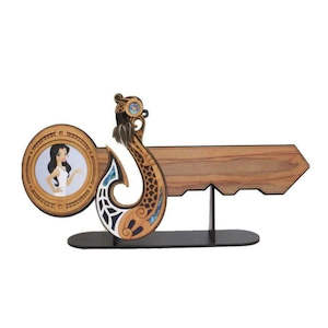 Keys: Celebration Key - Hook Carving