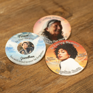 Personalisation: Custom Badges (50pc)