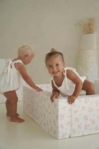 PRE ORDER - Limited Edition Print Soft Play Ball Pit + 200 White, Pearl & Transparent Balls