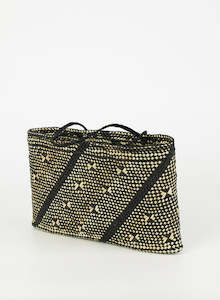 Ngahuru Hei Mahia To Tatou Ao: Kete Whakairo - Purapurawhetu - Hectorina Mulligan