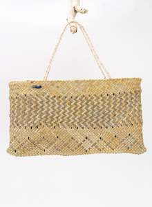 Christiana Wirihana: Kete Harakeke Natural