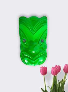 Messini Palace: Wheku Tahi - Fluorescent Green