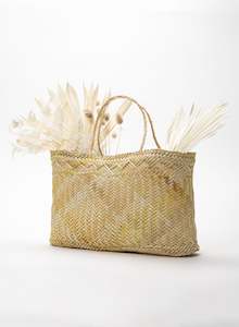 Ngahuru Hei Mahia To Tatou Ao: Kete Harakeke - Matekino Lawless (QSM)