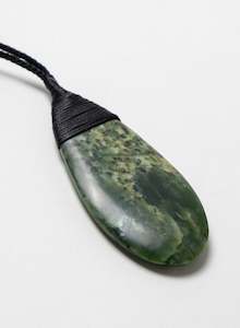 Pounamu: Bound Pounamu Roimata