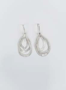 Phillipa Gee: Swinging Pebble Earring - Sterling Silver