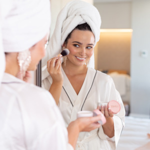 Lumee Cosmetics: Prep & set translucent mineral powder