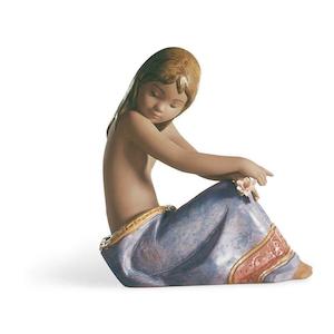 Lladro On Sale: Island Beauty