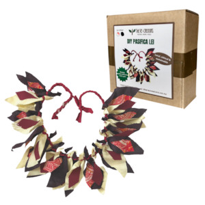 Toys & Crafts: DIY Pasifica Lei