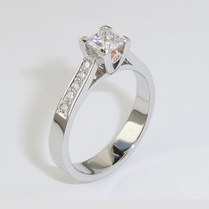 Diamond Rings: 77094