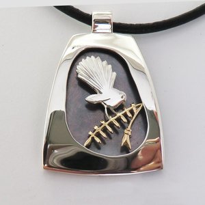 Gold and Silver Pendants: 79992