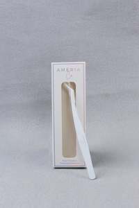 New: Press On Lash Pro Tweezer