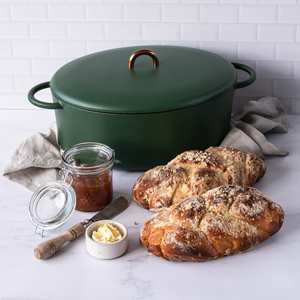 Bread Baking: Firra Cast Iron Dutch Oven