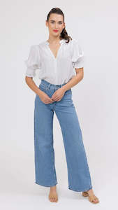 Blouse: Addyson Top White Textured