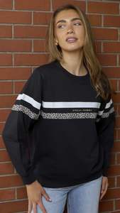 Essential Sweat Black Leopard and White Stripe