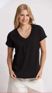 Soho Cuff V Neck Tee Black
