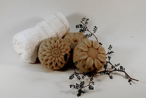 Cold Lye Processed Soaps: Turmeric, Ginger and Avocado Oil Soap