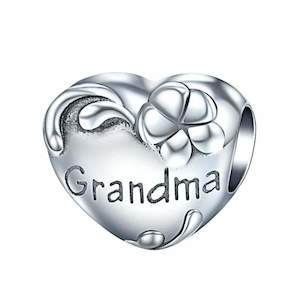 Charms: Grandma Heart Charm