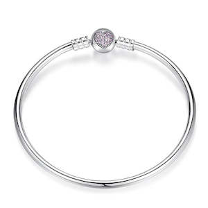 Bracelets: Pink Heart Bangle Bracelet