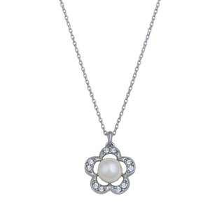 Pearl Flower Pendant Necklace