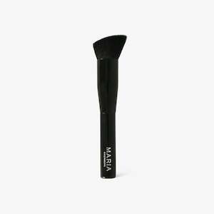 Makeup Brushes Application: Angle Foundation Brush