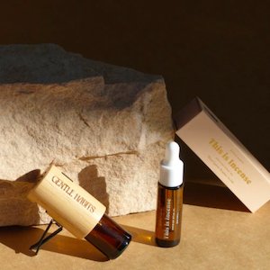 This Is Incense: Gentle Habits Refillable Car Diffuser with Byron Bay Oil (Bundle)