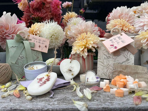 Products: Tussie Mussie Gift Bag the social scent co