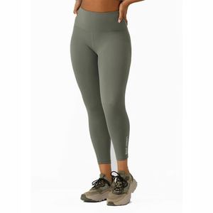 Lorna Jane Lotus No Chafe Ankle Biter Leggings