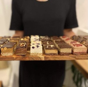 Mixed Box of Raw Slices (GF, DF, RSF, V)