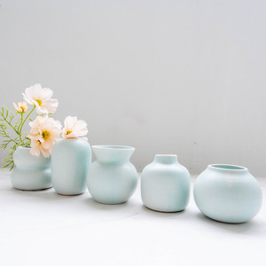 Goodwin Ceramics - Mini Vase Blue thesundaysociety