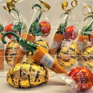 Easter Collections: Easter Lindt Carrots Bag