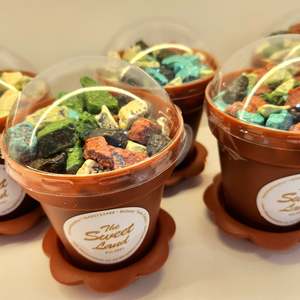 5 Milk Chocolate Rock Pots