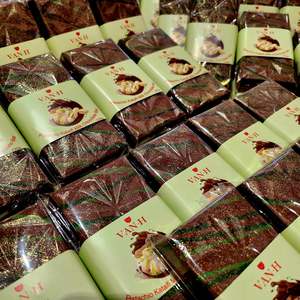 Dubai Pistachio Bar_Knafeh Chocolate Bar Pistachio