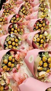 English Dutch Collections: Wildflower Chocolate Bouquet