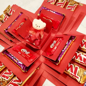 Valentines Day: Valentine Explosion Gift Box