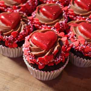 Seasonal: Valentines Chocolate Raspberry Cupcakes