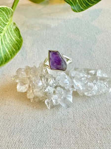 Amethyst Sterling Silver Rough Crystal Ring - Size 8
