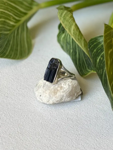 Jewellery: Large Rough Black Tourmaline Sterling Silver Ring-Size 7, One of a Kind