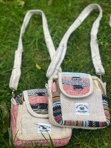 Accessories: Luxe Cotton and Hemp Shoulder Bag