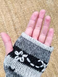 Accessories: Wool Hand Warmers