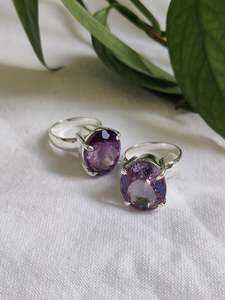 Sterling Silver Favourites: Silver Oval Amethyst Ring