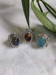 Sterling Silver Favourites: Large Oval Stone Boho Traditional Ring