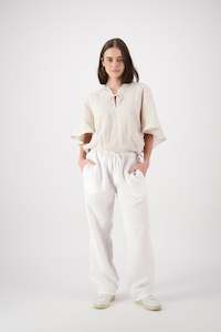 Clothing: Mt Buster Women Linen pants
