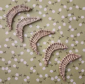 New: Natural Vine Moons (3 pcs)